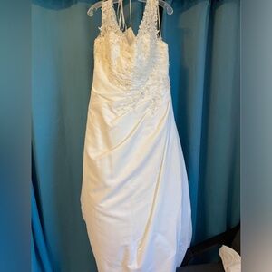 Maggie Sottero ivory pewter wedding dress